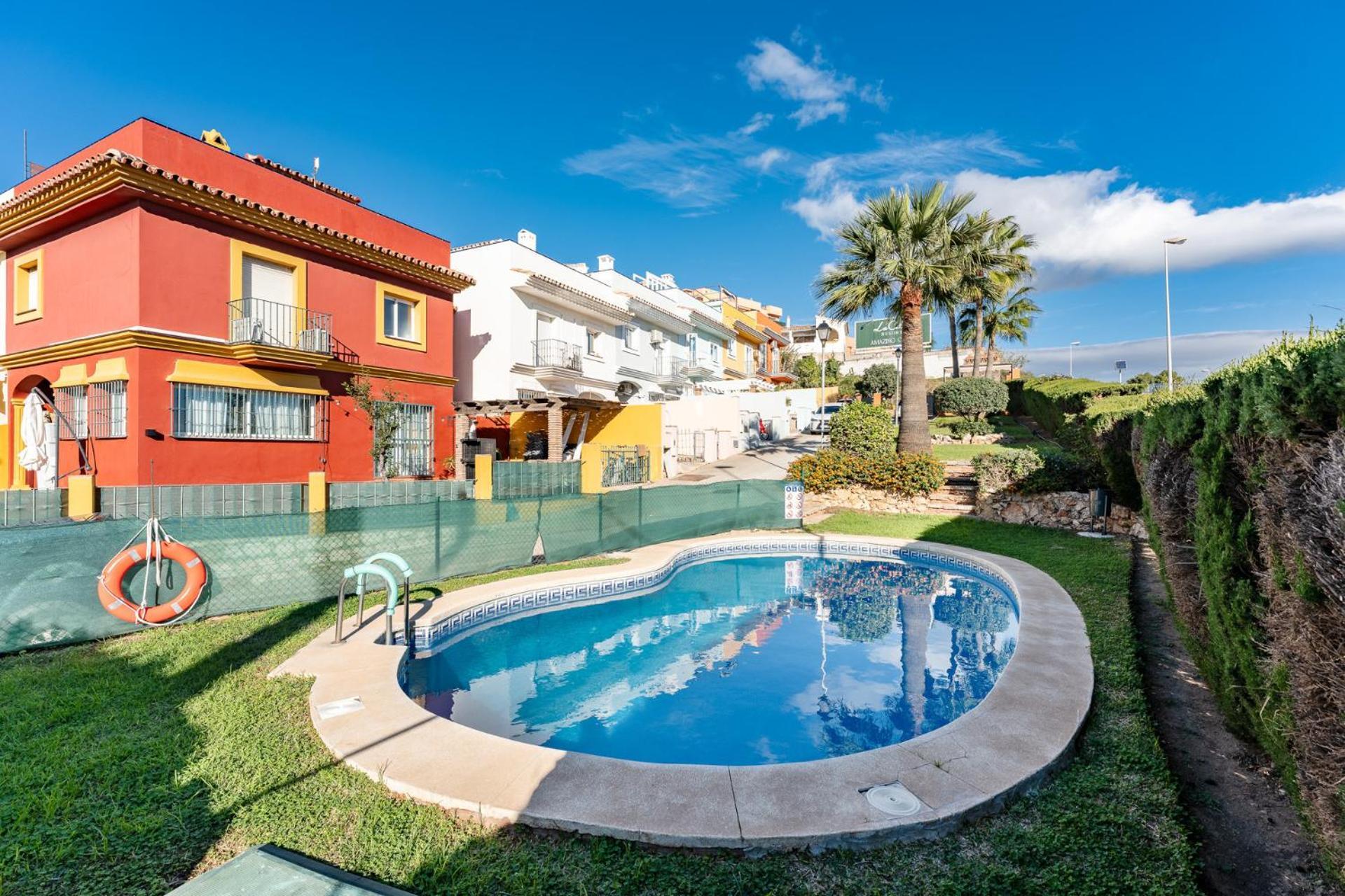Malagasuite Fuengirola Sohail Exterior photo